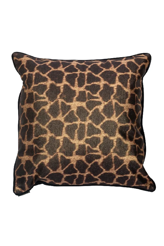 Animal Skin Pattern Throw Pillow | OROA Jynte