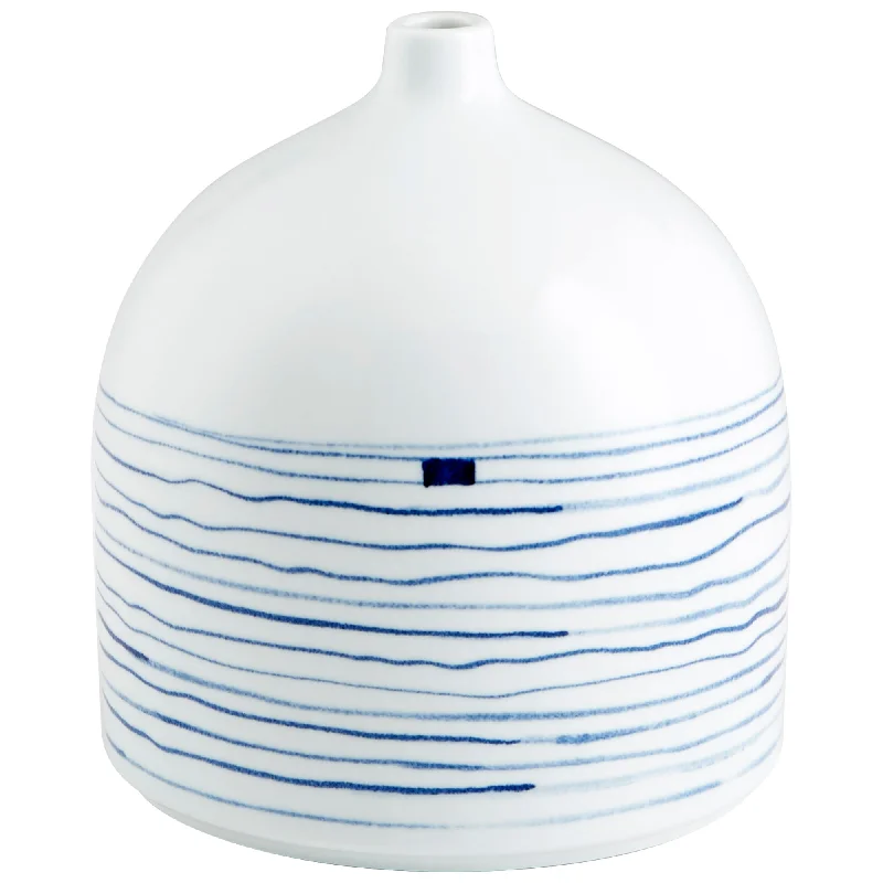 Cyan Design 10802 Ceramic Whirlpool Vase