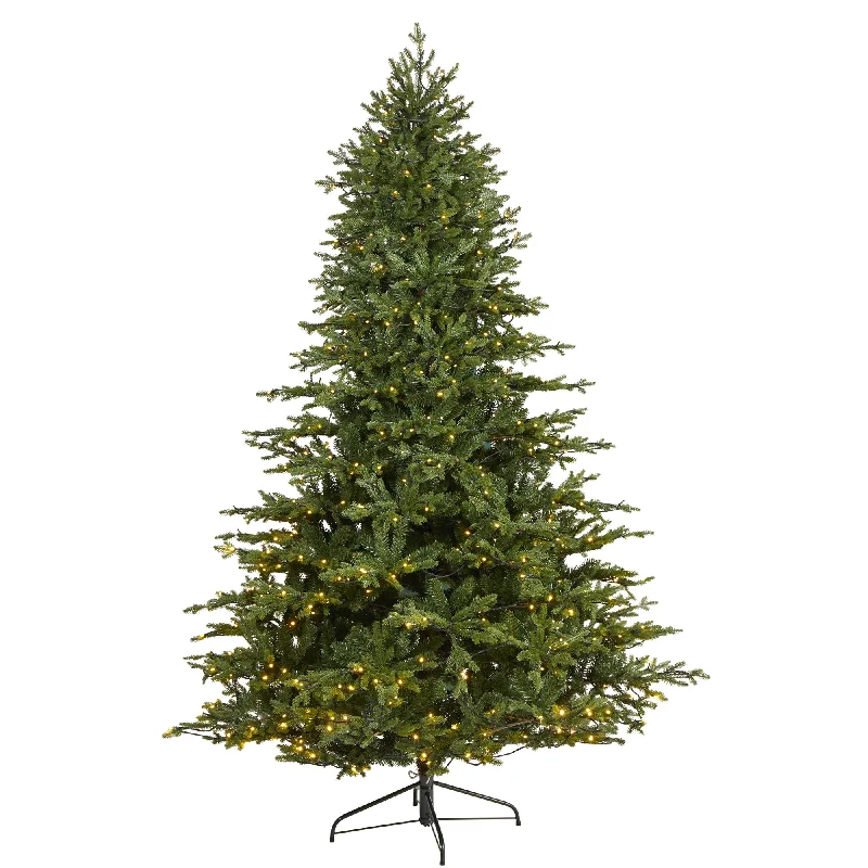 Nearly Natural 7.5` Wyoming Spruce Artificial Christmas Tree with 650 Clear LED Lights and 1701 Bendable Branches